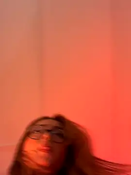 Snapshot of SweetJennaa chatting on 17, 10, 2025 SweetJennaa online show from 17, 10, 2025