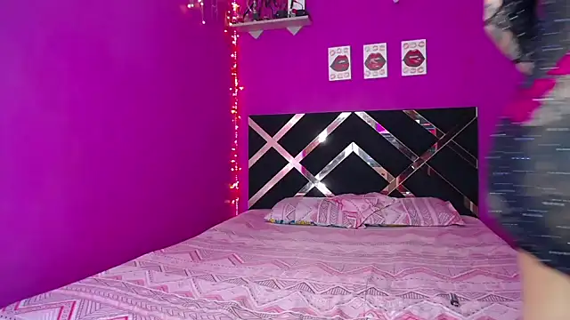 Snapshot of Zaratattoox chatting on 28, 1, 2025 Zaratattoox online show from 28, 1, 2025