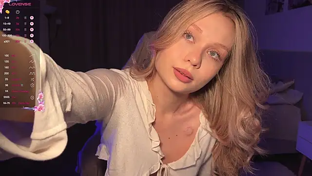 Snapshot of diaanona chatting on 5, 12, 2025 diaanona online show from 5, 12, 2025