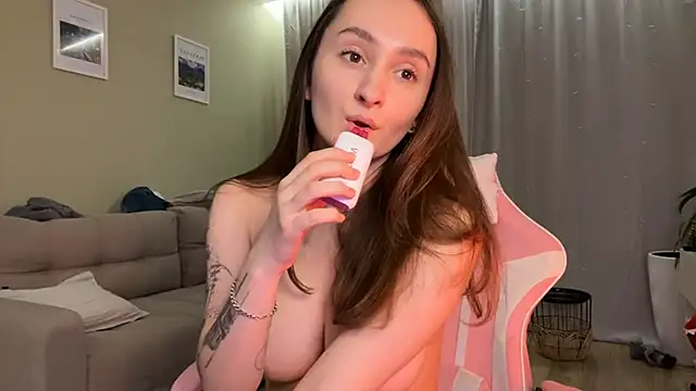 Snapshot of Eva_Eva_ chatting on 1, 1, 2025 Eva Eva  online show from 1, 1, 2025