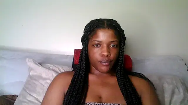 Snapshot of CaramelGoddessxoxo chatting on 19, 4, 2026 CaramelGoddessxoxo online show from 19, 4, 2026