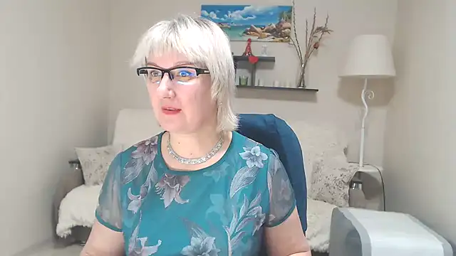 FleurMays online show from 9, 2, 2025