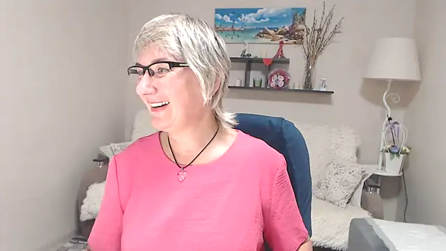 FleurMays online show from 10, 10, 2025