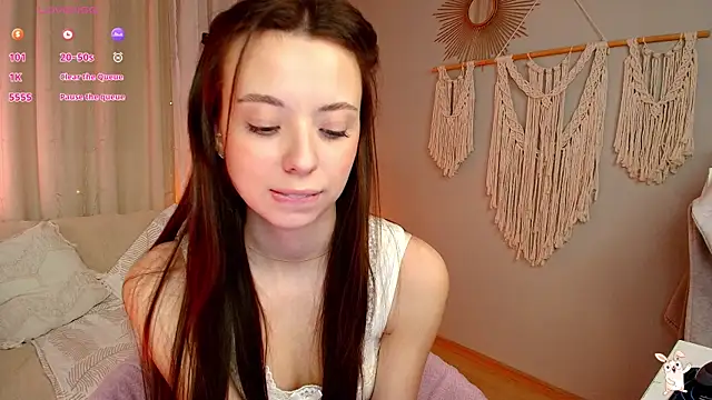 Snapshot of Goldy_Grace_ chatting on 9, 4, 2026 Goldy Grace online show from 9, 4, 2026