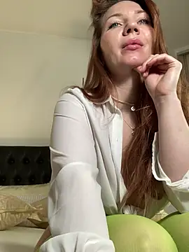 Snapshot of Goddess_Squirt_ chatting on 19, 3, 2026 Goddess Squirt online show from 19, 3, 2026