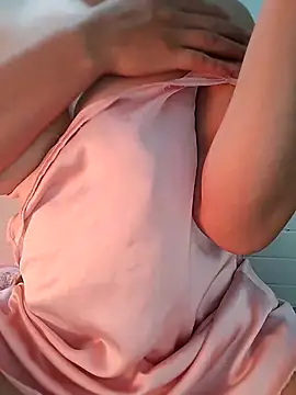 Leva laddy online show from 9, 3, 2025