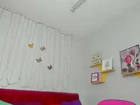 Snapshot of kathina_giraldo chatting on 9, 2, 2025 kathina giraldo online show from 9, 2, 2025