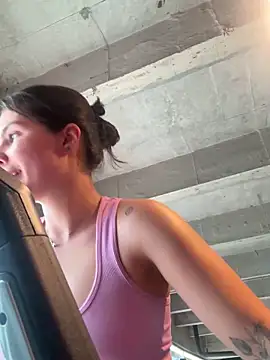 SofiaG  online show from 1, 3, 2025