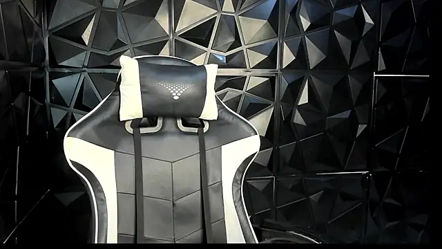 HelueHorny13 online show from 1, 10, 2025