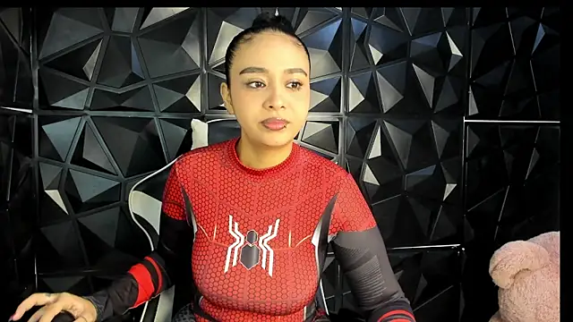 Snapshot of HelueHorny13 chatting on 10, 2, 2026 HelueHorny13 online show from 10, 2, 2026