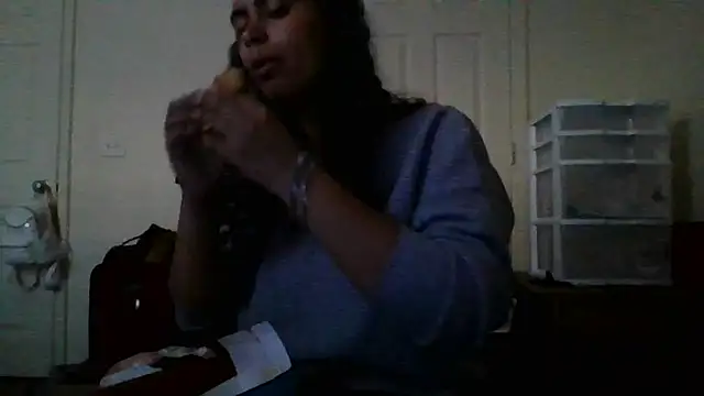 cinnaminnie online show from 17, 1, 2025