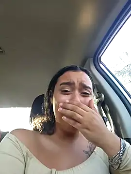 cinnaminnie online show from 14, 3, 2025