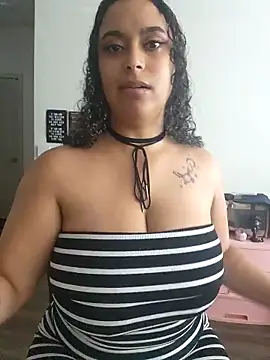 cinnaminnie online show from 13, 9, 2025