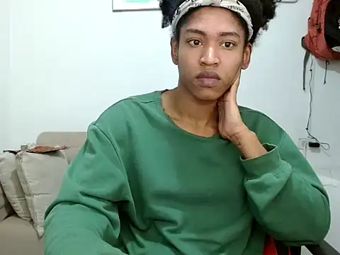 Snapshot of miriam775 chatting on 28, 2, 2026 miriam775 online show from 28, 2, 2026