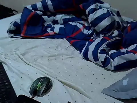 Snapshot of Just_Karu chatting on 14, 11, 2025 Just Karu online show from 14, 11, 2025