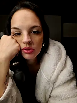 Snapshot of Jujuicy_97 chatting on 29, 12, 2024 Jujuicy 97 online show from 29, 12, 2024