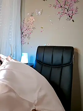 Snapshot of Jujuicy_97 chatting on 21, 3, 2025 Jujuicy 97 online show from 21, 3, 2025