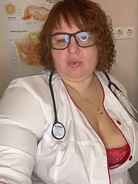 Snapshot of Tania-myr87_ZD chatting on 11, 12, 2024 Tania-myr87 ZD online show from 11, 12, 2024