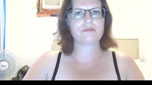 CrimsonMistress online show from 7, 3, 2026