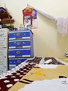 JasminePham online show from 3, 2, 2025