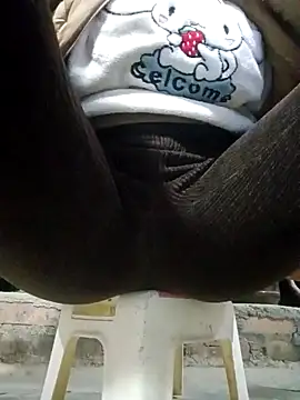 JasminePham online show from 10, 2, 2025