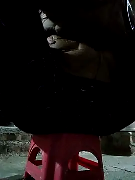 JasminePham online show from 1, 3, 2025