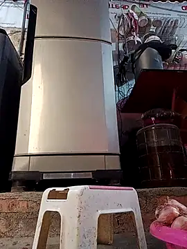 JasminePham online show from 7, 3, 2025