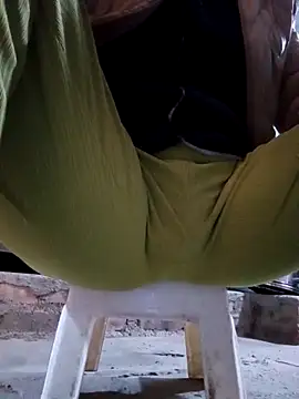 JasminePham online show from 19, 3, 2025