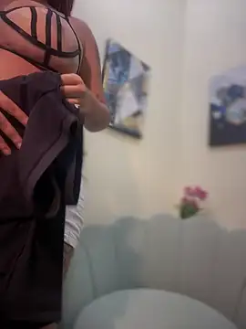 Snapshot of MaverickGray chatting on 3, 2, 2025 MaverickGray online show from 3, 2, 2025