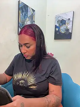 Snapshot of MaverickGray chatting on 13, 2, 2025 MaverickGray online show from 13, 2, 2025