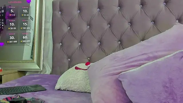 Kharla Marin online show from 11, 2, 2025