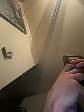 kikiwonderbar online show from 10, 1, 2026