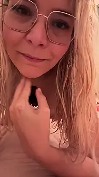 EmyLana online show from 14, 12, 2025