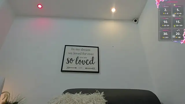 Snapshot of Vainilla_heart chatting on 6, 10, 2025 Vainilla heart online show from 6, 10, 2025