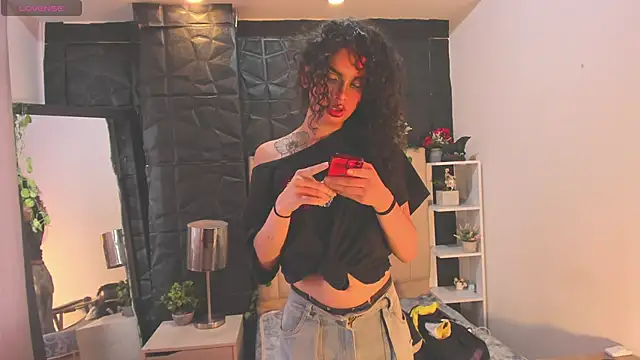 Snapshot of amapola_hs chatting on 25, 4, 2026 amapola hs online show from 25, 4, 2026
