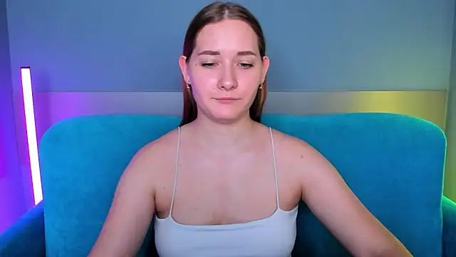 Snapshot of AlinaVice chatting on 11, 2, 2025 AlinaVice online show from 11, 2, 2025