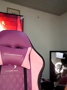 Lanna hott  online show from 20, 11, 2025