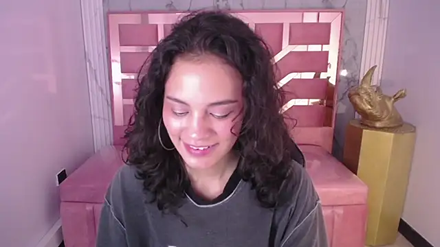 Snapshot of Tyna_ch chatting on 28, 12, 2024 Tyna ch online show from 28, 12, 2024