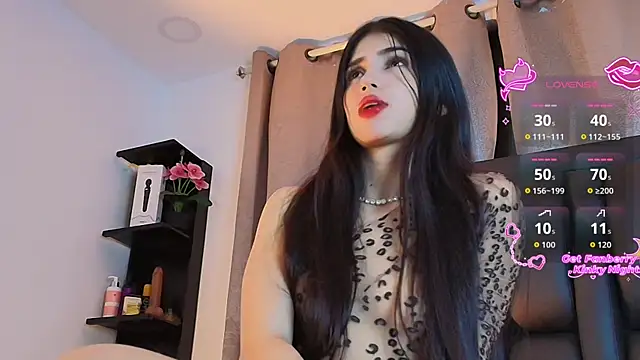Snapshot of SaraRoy_ chatting on 18, 5, 2026 SaraRoy online show from 18, 5, 2026