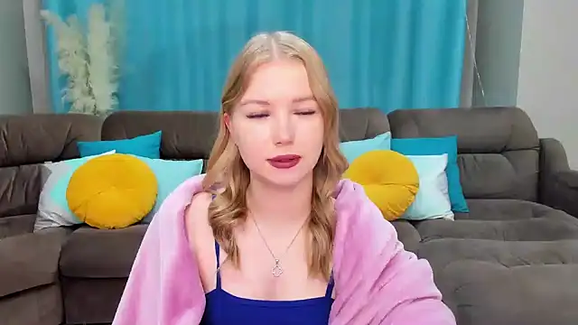 Snapshot of shy__lady chatting on 22, 1, 2025 shy lady online show from 22, 1, 2025