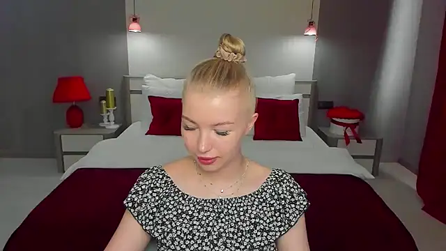 Snapshot of shy__lady chatting on 3, 7, 2026 shy lady online show from 3, 7, 2026