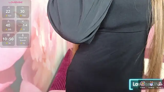 AriaGray online show from 3, 11, 2025