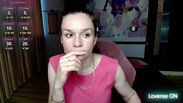 Snapshot of AriaGray chatting on 19, 6, 2026 AriaGray online show from 19, 6, 2026