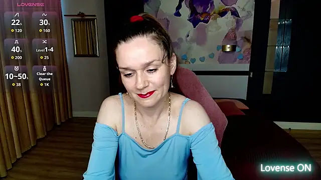 Snapshot of AriaGray chatting on 10, 7, 2026 AriaGray online show from 10, 7, 2026