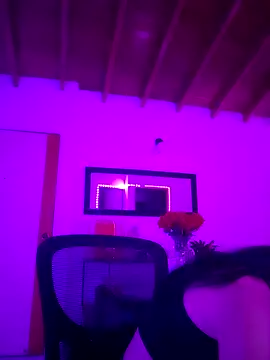 AbbyBaker222 online show from 25, 11, 2025