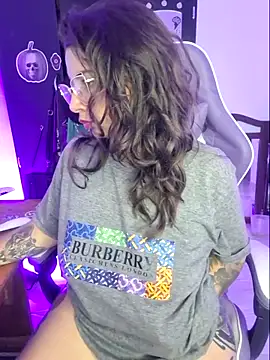 Snapshot of Aria_Bennett21 chatting on 14, 4, 2026 Aria Bennett21 online show from 14, 4, 2026