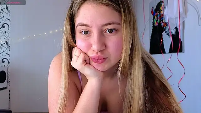 Snapshot of Yassyaaa chatting on 25, 2, 2025 Yassyaaa online show from 25, 2, 2025