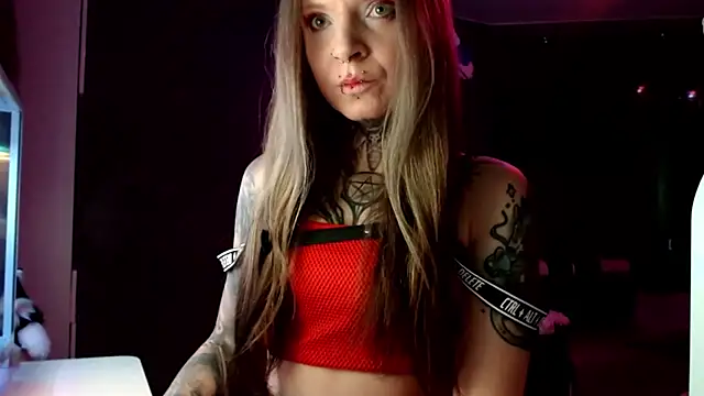 Snapshot of InesGold chatting on 3, 2, 2025 InesGold online show from 3, 2, 2025