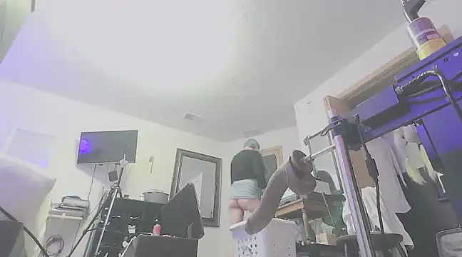 Snapshot of sissytrapdolly24 chatting on 3, 3, 2025 sissytrapdolly24 online show from 3, 3, 2025