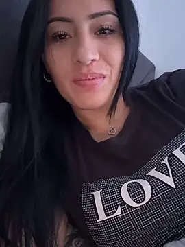 Snapshot of Sara_luna_ chatting on 11, 12, 2024 Sara luna online show from 11, 12, 2024